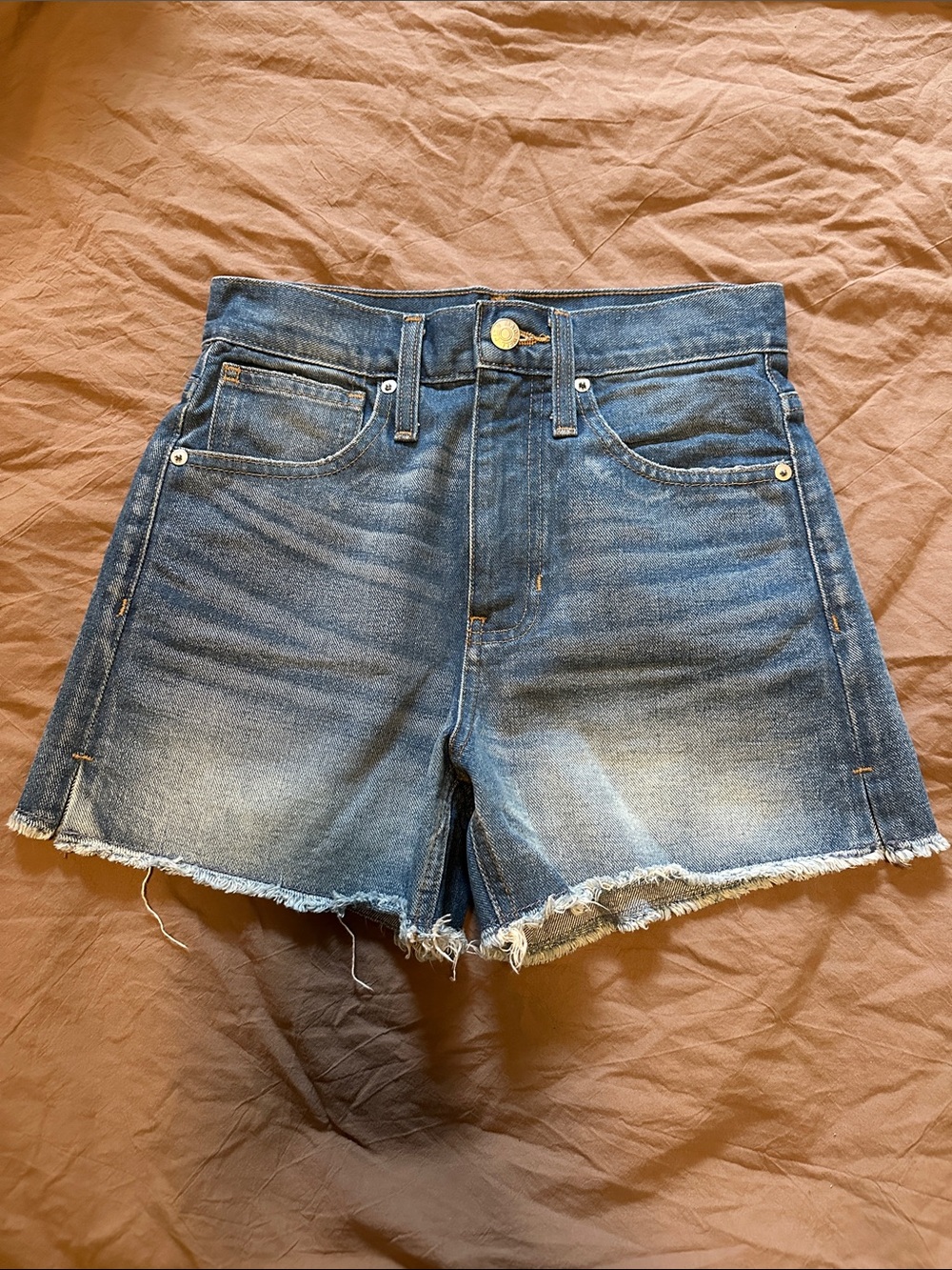 Madewell Classic High-Rise Denim Shorts in Medium Blue
